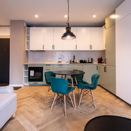 Nikiszowiec Lavish By Bookinghost *